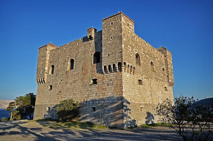 Apartment Eleonora Senj  Εξωτερικό φωτογραφία